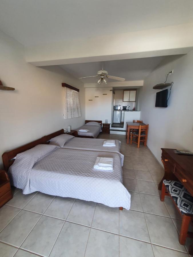 Kionia Panorama Studios Luaran gambar